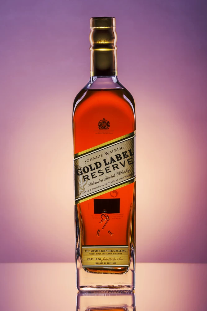 johnnie-walker-gold-label